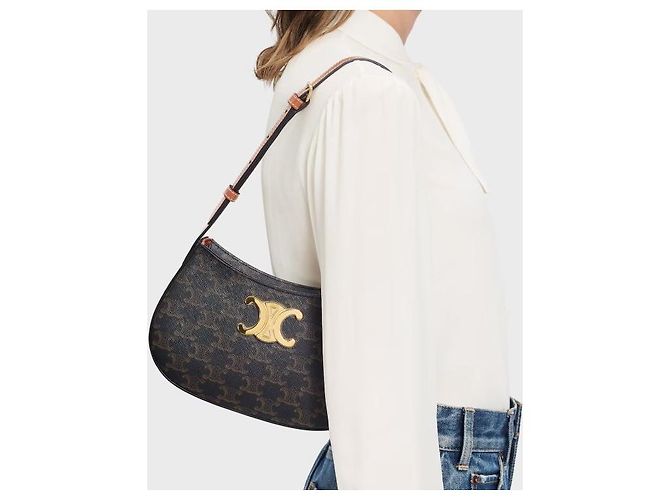 Céline Bolsa Medium Tilly em tela Triomphe - vista 12