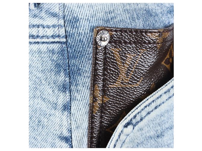 Vaqueros Louis Vuitton Azules - vista 4