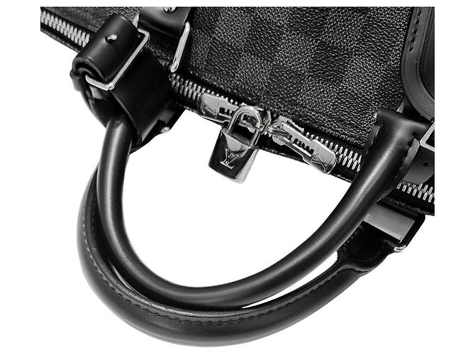 Louis Vuitton Graphite Bandouliere Keepall - vista 3