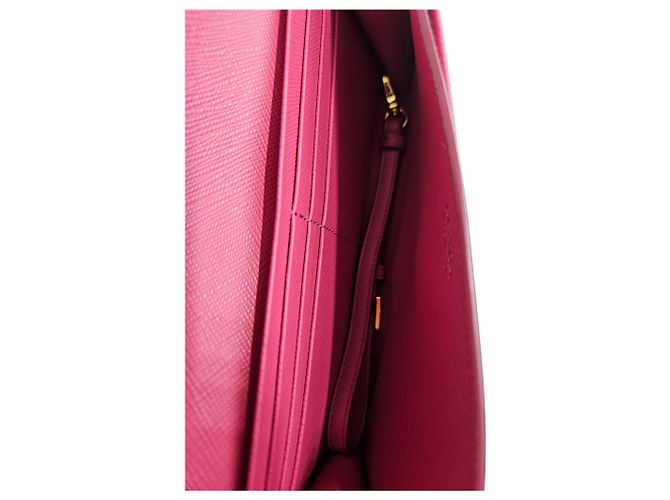 Prada Mini borsa a tracolla in pelle Saffiano - vista 8