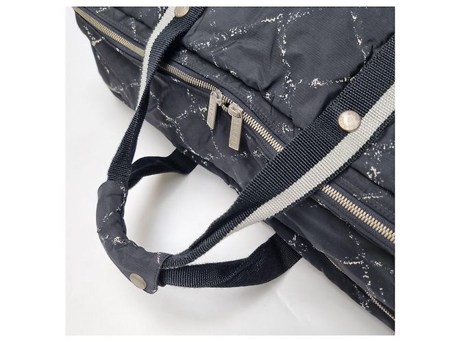 Borsa da viaggio Boston Chanel Nylon Nero Rosso - vista 13