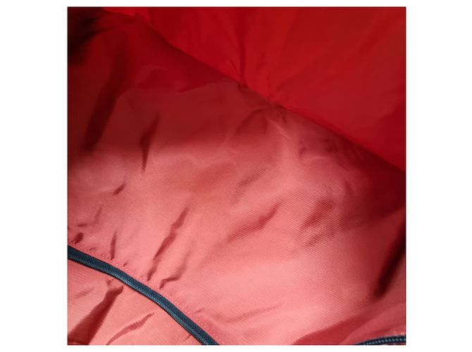 Borsa da viaggio Boston Chanel Nylon Nero Rosso - vista 17