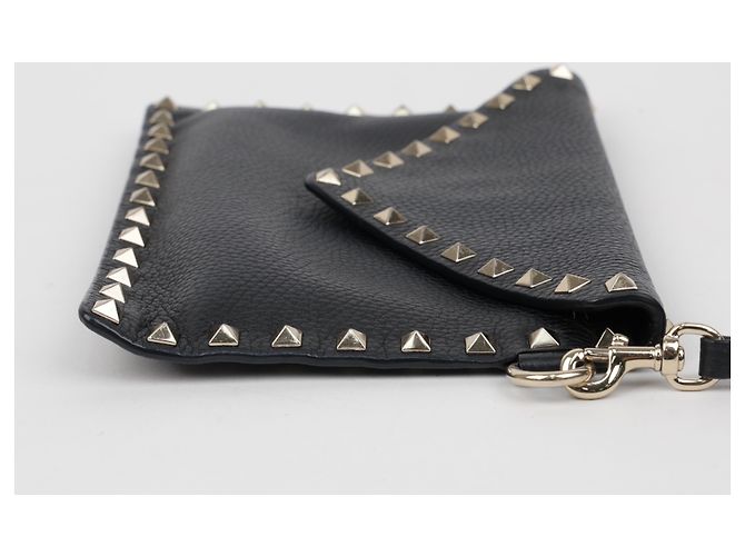 Valentino Clutch Rockstud Envelope in pelle nera - vista 5