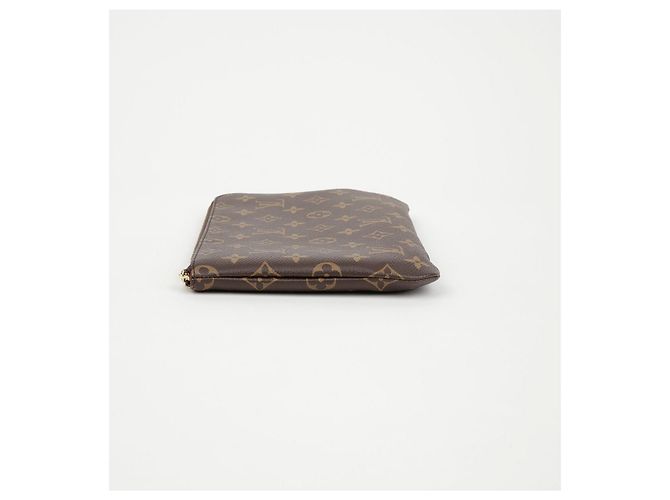 Louis Vuitton Etui Voyage PM Clutch - vista 4
