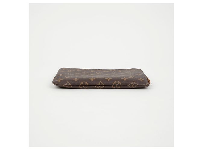Louis Vuitton Etui Voyage PM Clutch - vista 5