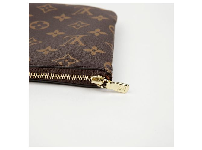 Louis Vuitton Etui Voyage PM Clutch - vista 7