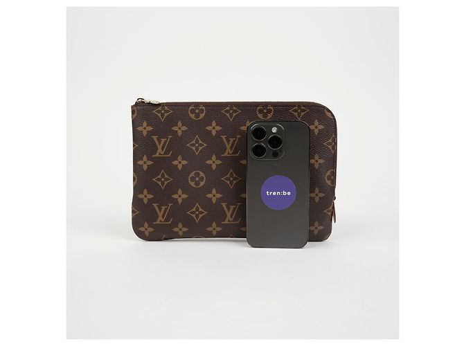 Louis Vuitton Etui Voyage PM Clutch - vista 8