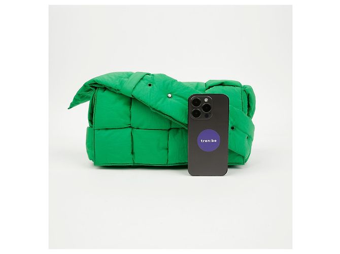 Bottega Veneta Borsa a tracolla Padded Tech Cassette Green - vista 11