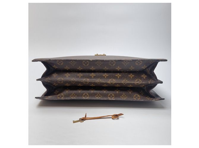 Louis Vuitton Borsetta in pelle Monogram - vista 16