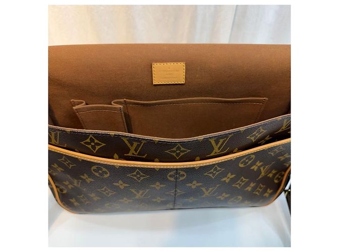 Fendi Borsa Messenger Crossbody Monogram Bosphore GM - vista 5