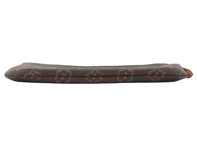 Louis Vuitton Clutch Monogram Etoile Voyage PM - vista 6