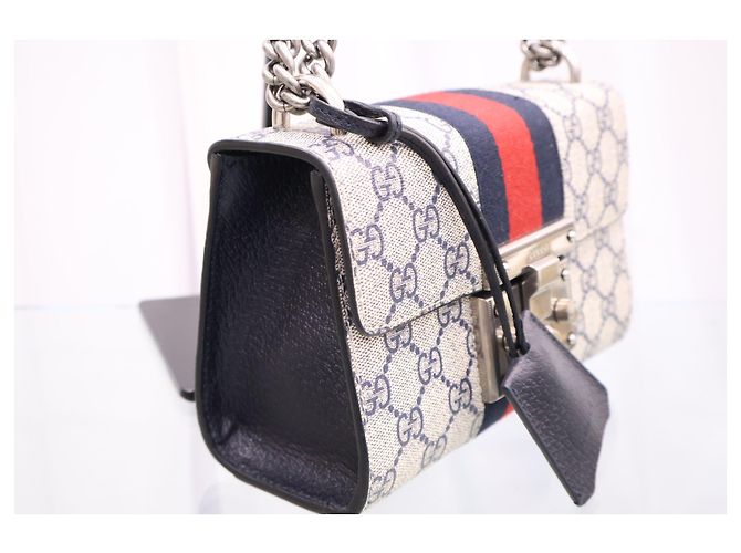 Padlock Gucci Borsa a tracolla Small Chain con lucchetto GG Supreme - vista 4