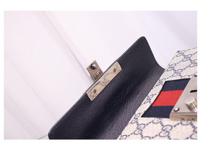 Padlock Gucci Borsa a tracolla Small Chain con lucchetto GG Supreme - vista 7
