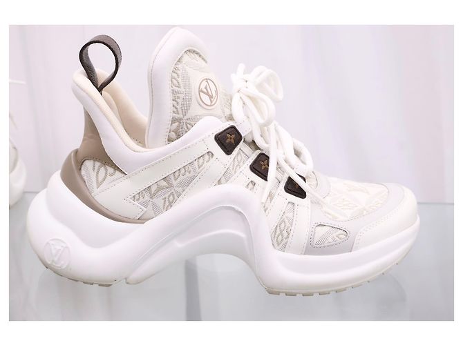 Louis Vuitton Sneakers Monogram Archlight Beige - vista 5