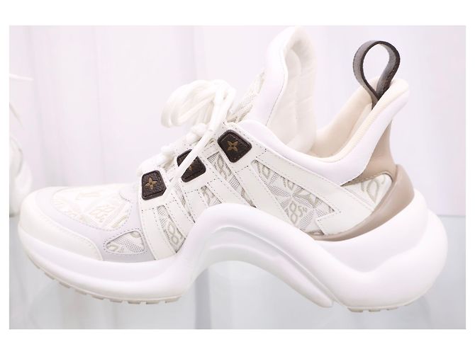 Louis Vuitton Sneakers Monogram Archlight Beige - vista 6