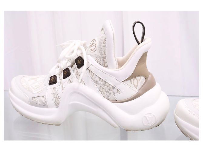 Louis Vuitton Sneakers Monogram Archlight Beige - vista 7