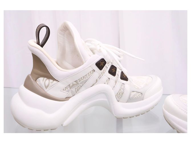Louis Vuitton Sneakers Monogram Archlight Beige - vista 8