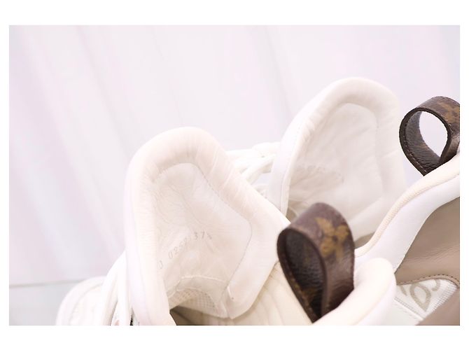 Louis Vuitton Sneakers Monogram Archlight Beige - vista 9