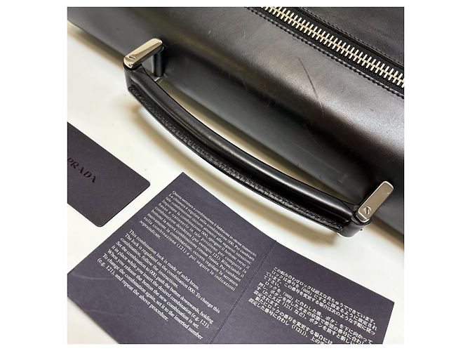 Prada Mallette Vitero Leather Dial Lock Briefcase Black (Unisexe, Article Rare) - vue 8