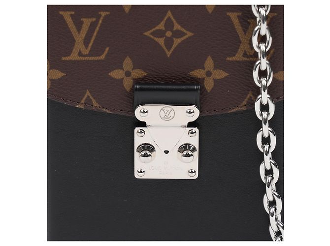 Louis Vuitton Borsa a Tracolla Camera Box - vista 3