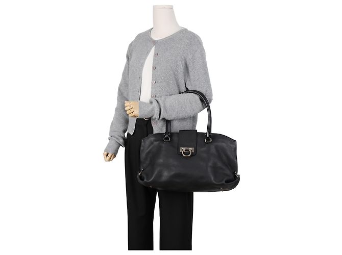 Salvatore Ferragamo Borsa a Tracolla Gancini Tote - vista 19