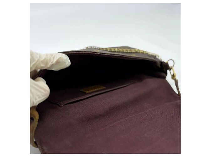 Louis Vuitton Borsa a tracolla con catena in pelle Monogram - vista 7