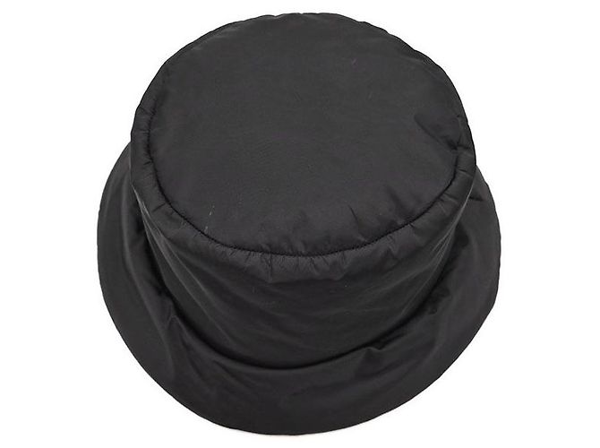 Prada Gepolsterter Bucket Hat aus Re-Nylon - Ansicht 4