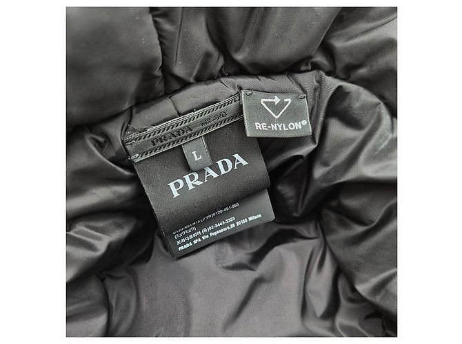 Prada Gepolsterter Bucket Hat aus Re-Nylon - Ansicht 6