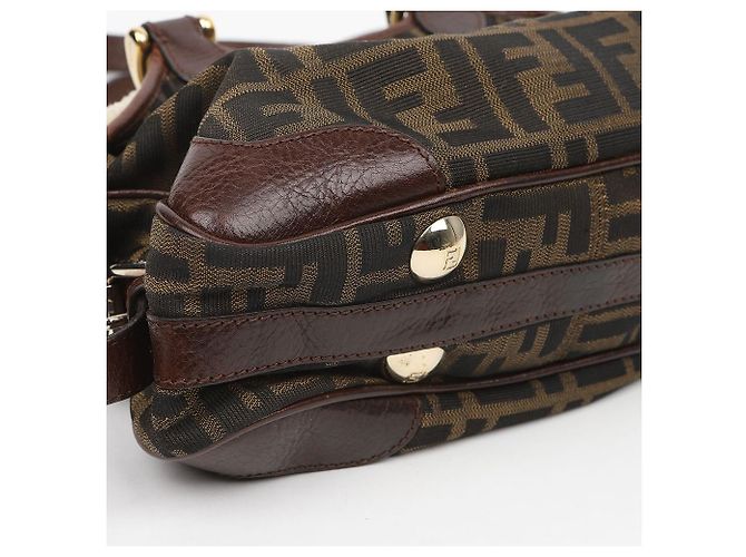 Fendi Shopper aus Kunstshearling - Ansicht 7