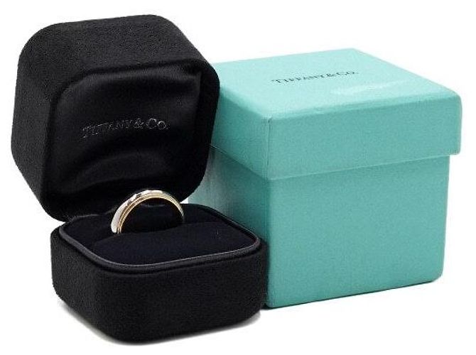 Tiffany & Co Fede nuziale Milgrain in combinazione Oro Giallo e Platino - vista 6