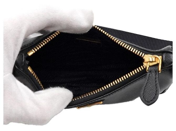 Prada Mini borsa hobo con tracolla a catena dorata - vista 5
