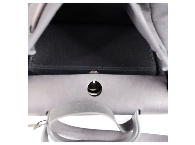 Hermès Schwarze Tote-Schultertasche Größe - Ansicht 14
