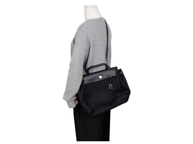 Hermès Schwarze Tote-Schultertasche Größe - Ansicht 18