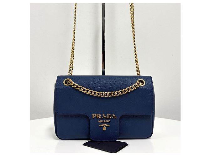 Prada Borsa a tracolla e spalla con patta in Saffiano e catena - vista 5