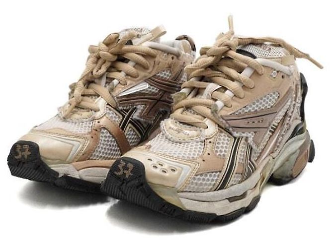 Balenciaga Sneakers Runner in Mesh Multicolore da Donna - vista 3