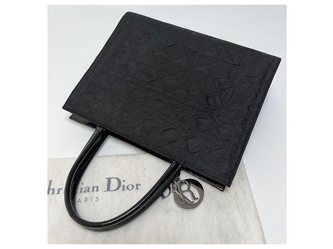 Borsa Tote Lady Dior Cannage Nero Argento Medium - vista 13