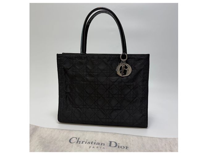 Borsa Tote Lady Dior Cannage Nero Argento Medium - vista 3