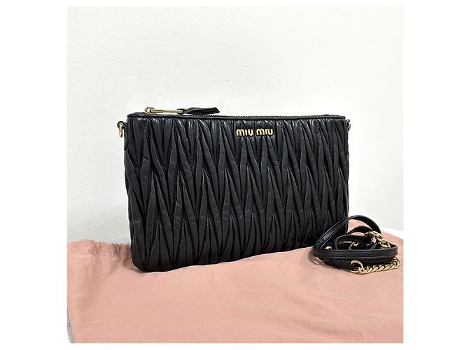 Miu Miu Borsa a tracolla e borsa a spalla Matelassé Napa Chain Nera - vista 3
