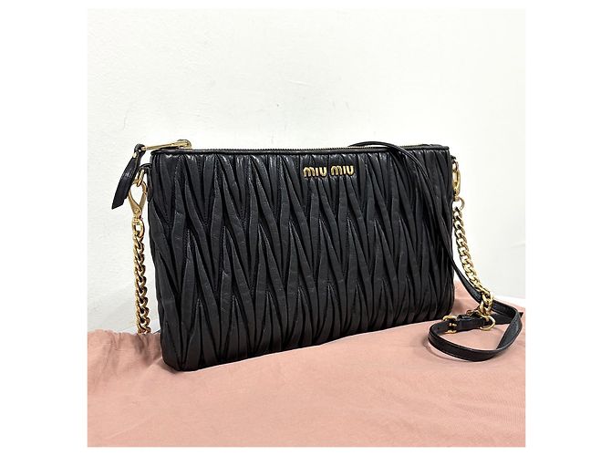 Miu Miu Borsa a tracolla e borsa a spalla Matelassé Napa Chain Nera - vista 6