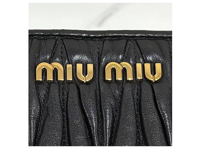 Miu Miu Borsa a tracolla e borsa a spalla Matelassé Napa Chain Nera - vista 9