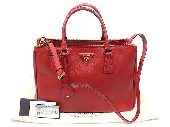Prada Red Saffiano Lux Triangle - vista 2