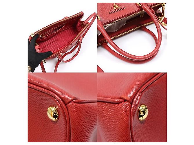 Prada Red Saffiano Lux Triangle - vista 6