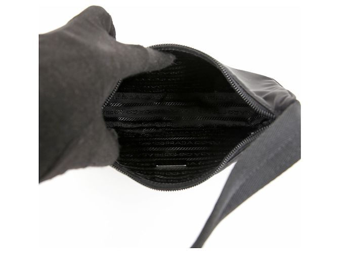 Prada Borsa Hobo Mini Re-Edition Nera - vista 7