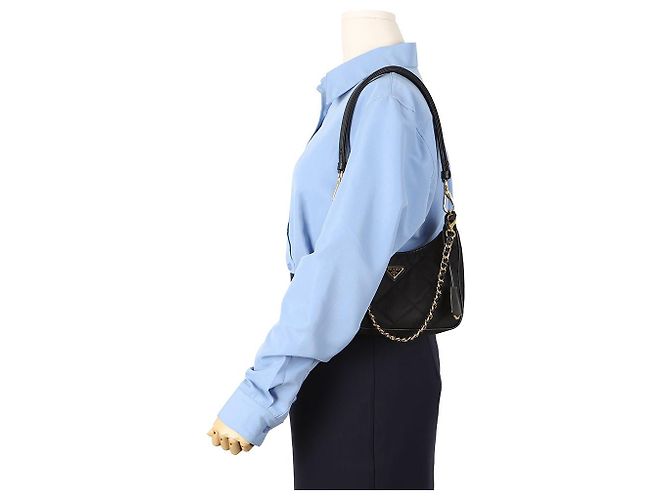 Re-Edition Prada Mini Borsa Re Edition Chain in Nylon Nero - vista 8