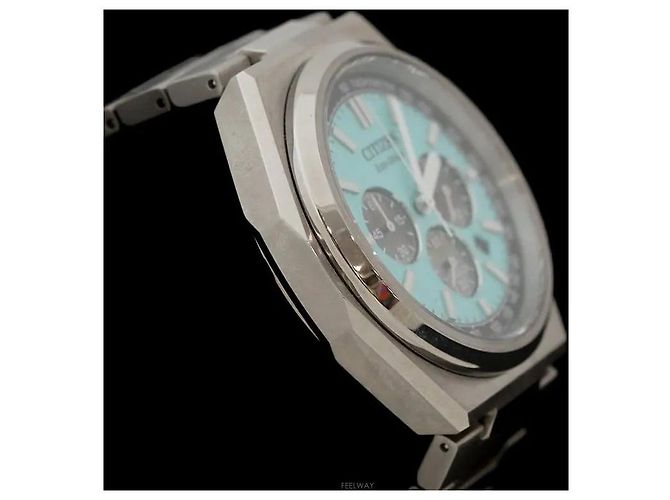 Autre Marque Eco-Drive Super Titanium Chronograph Mint - vista 3