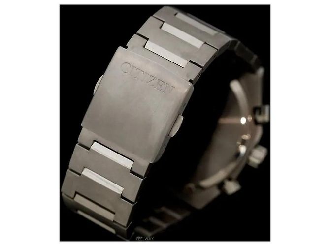 Autre Marque Eco-Drive Super Titanium Chronograph Mint - vista 5