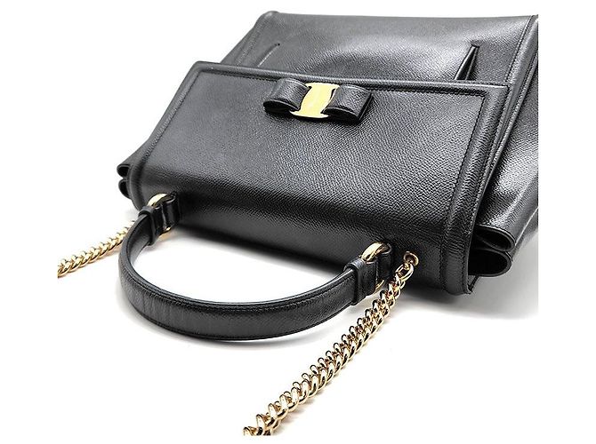 Salvatore Ferragamo Borsa a tracolla con catena e manico Bara Carry - vista 6
