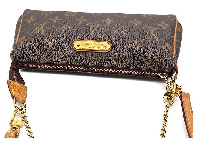 Clutch Louis Vuitton Monogram Eva Marrom - vista 6