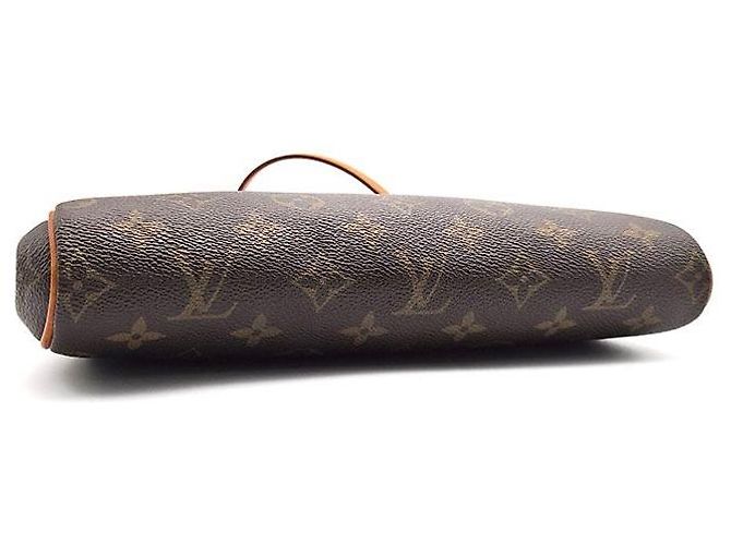 Clutch Louis Vuitton Monogram Eva Marrom - vista 7
