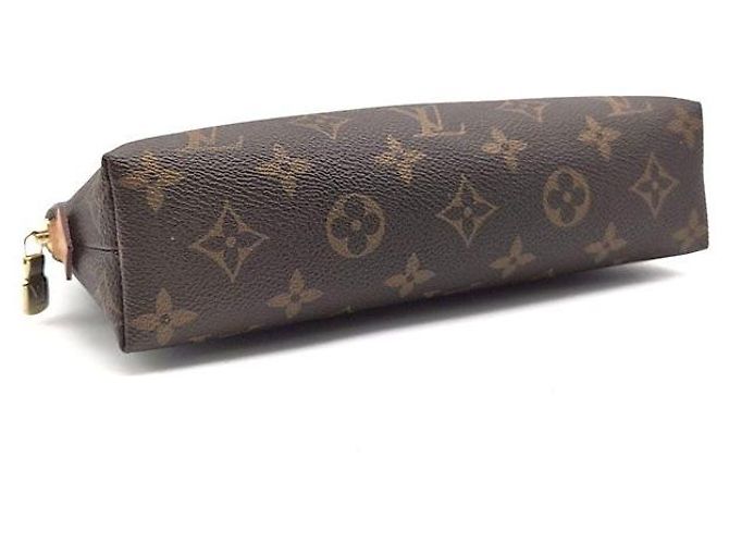 Louis Vuitton Beauty Case Monogram GM - vista 5
